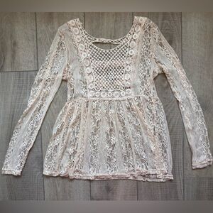 Charlotte Russe Cream Floral Open Crochet Top Y2K Retro Feminine BOHO Cottage